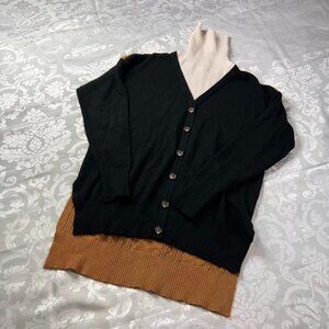 DARK ACADEMIA LAYERED SWEATER
